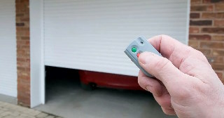 Купить автоматику для рулонных ворот Пятигорск, цена от 2739 руб.